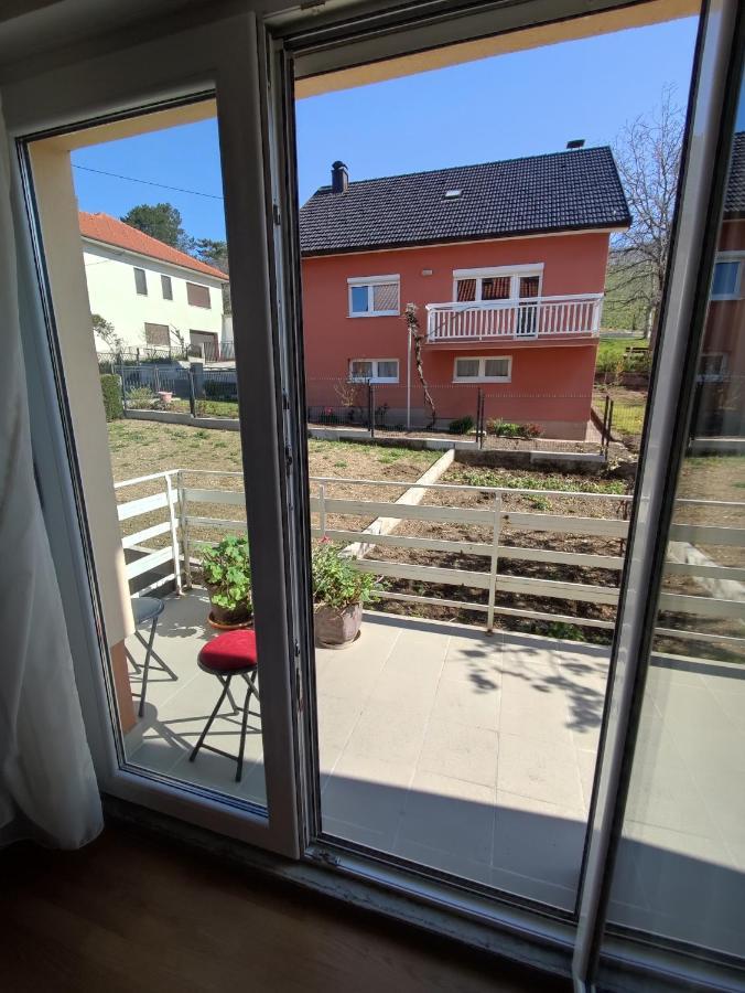 Apartman Bor Livno Luaran gambar