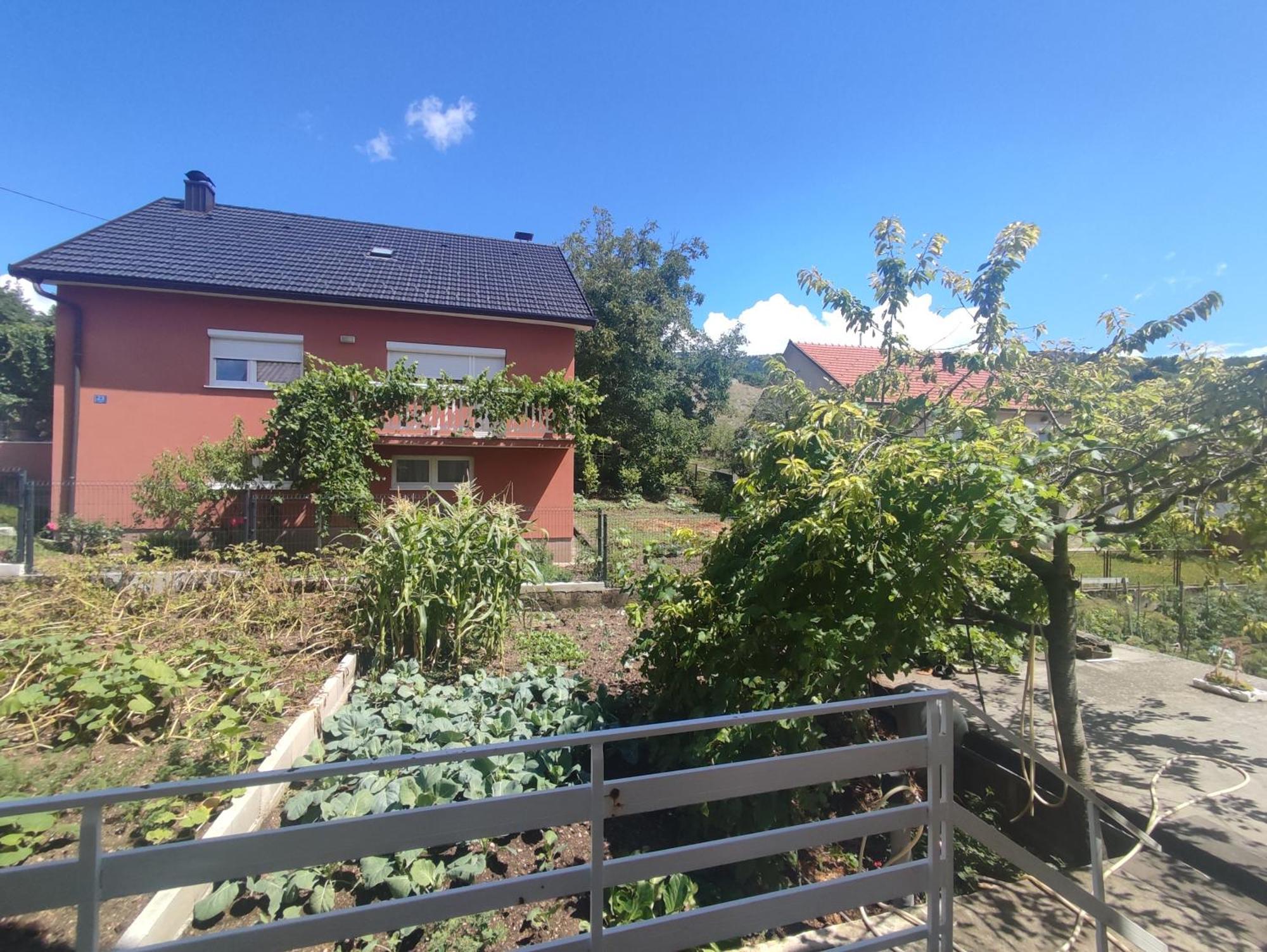 Apartman Bor Livno Luaran gambar